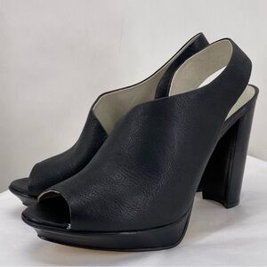 New in box Mea Shadow black Brigida Sandals